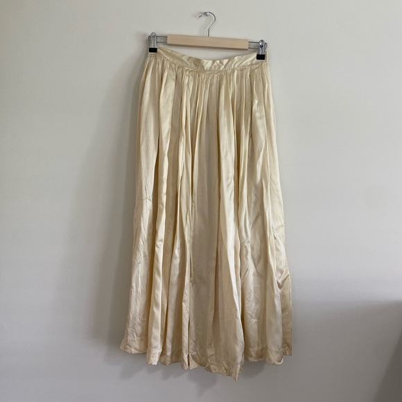 Vintage Dresses & Skirts - Vintage | NWT Silk Skirt